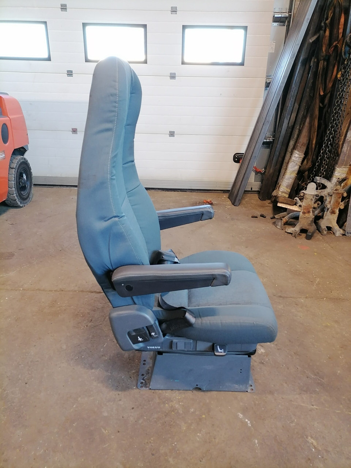 Volvo Passenger seat 21065292 - Sete for Lastebil: bilde 2 Volvo Passenger seat 21065292 - Sete for Lastebil: bilde 2