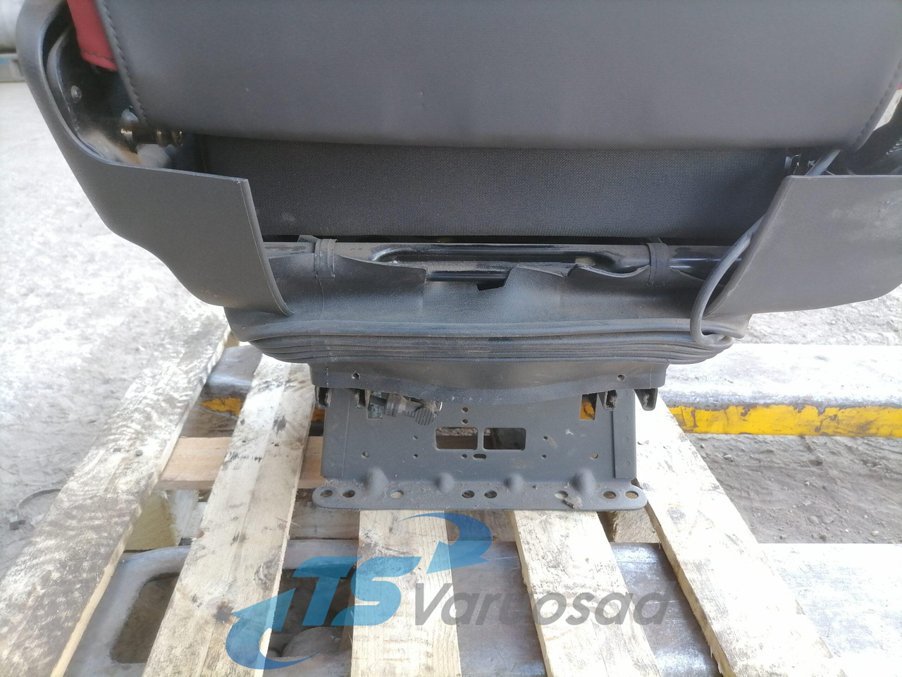Volvo Passenger seat 82201647 - Sete for Lastebil: bilde 5 Volvo Passenger seat 82201647 - Sete for Lastebil: bilde 5