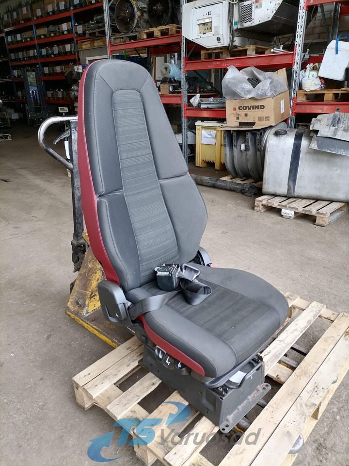 Volvo Passenger seat 82201647 - Sete for Lastebil: bilde 1 Volvo Passenger seat 82201647 - Sete for Lastebil: bilde 1
