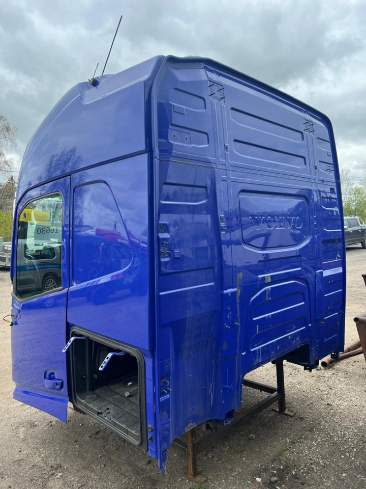 Volvo Volvo cab 85135364 - Førerhus og interiør for Lastebil: bilde 3 Volvo Volvo cab 85135364 - Førerhus og interiør for Lastebil: bilde 3