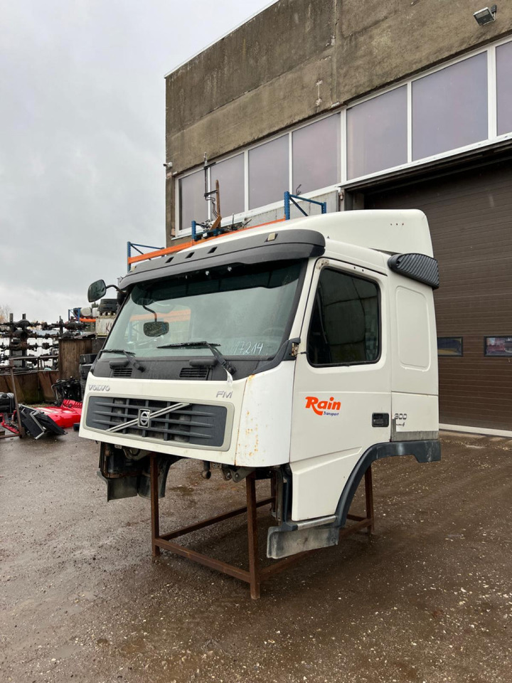 Volvo Volvo kabiin 85103669 - Førerhus og interiør for Lastebil: bilde 1 Volvo Volvo kabiin 85103669 - Førerhus og interiør for Lastebil: bilde 1