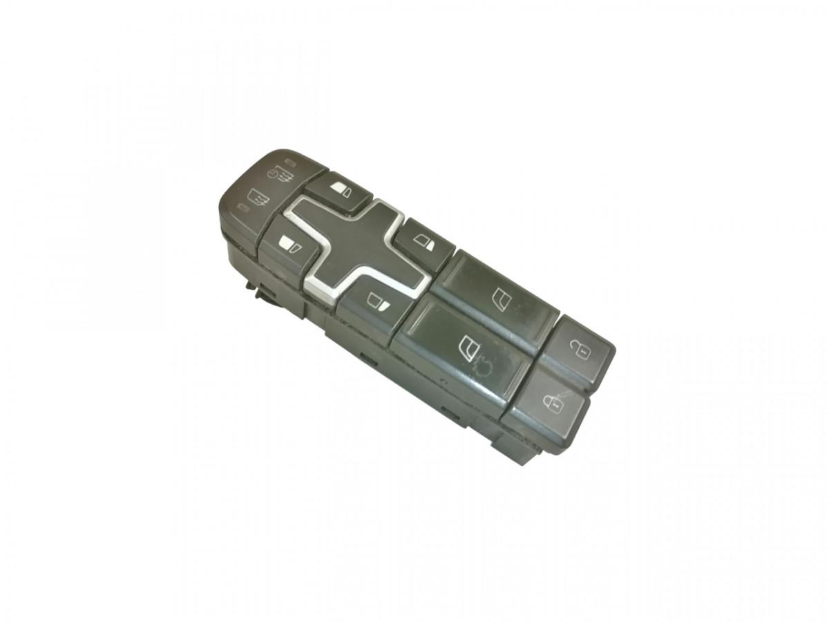 Volvo Volvo lüliti, aknatõstuk 22154235 - Førerhus for Lastebil: bilde 1 Volvo Volvo lüliti, aknatõstuk 22154235 - Førerhus for Lastebil: bilde 1