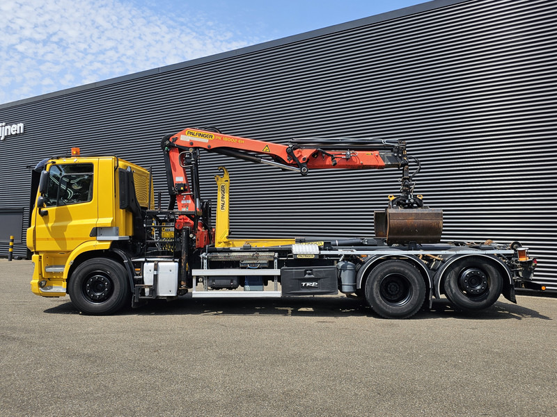 DAF CF 330 6x2-4 / PALFINGER CRANE + HOOKLIFT - Krokbil, Kranbil: bilde 3 DAF CF 330 6x2-4 / PALFINGER CRANE + HOOKLIFT - Krokbil, Kranbil: bilde 3