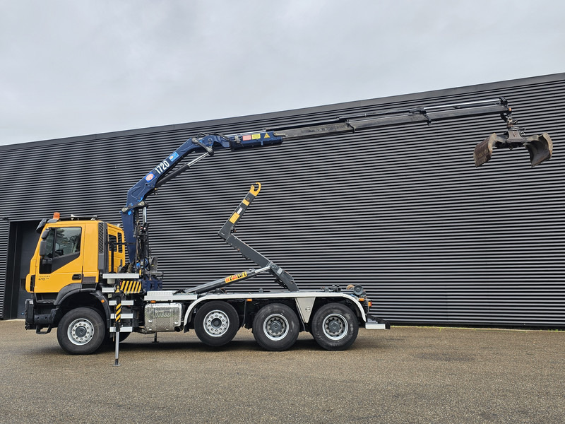 Iveco TRAKKER 380 8X6 / EURO 6 / CRANE + HOOKLIFT - Krokbil, Kranbil: bilde 3 Iveco TRAKKER 380 8X6 / EURO 6 / CRANE + HOOKLIFT - Krokbil, Kranbil: bilde 3