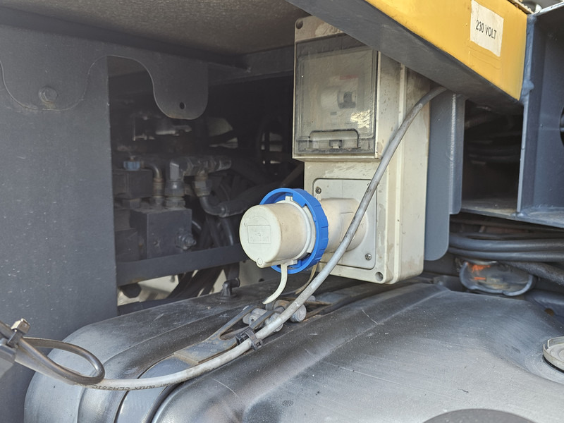 Lastebil Nissan CABSTAR / 19 mtr PLATFORM WORKER: bilde 15