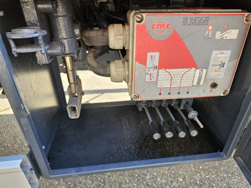 Lastebil Nissan CABSTAR / 19 mtr PLATFORM WORKER: bilde 16