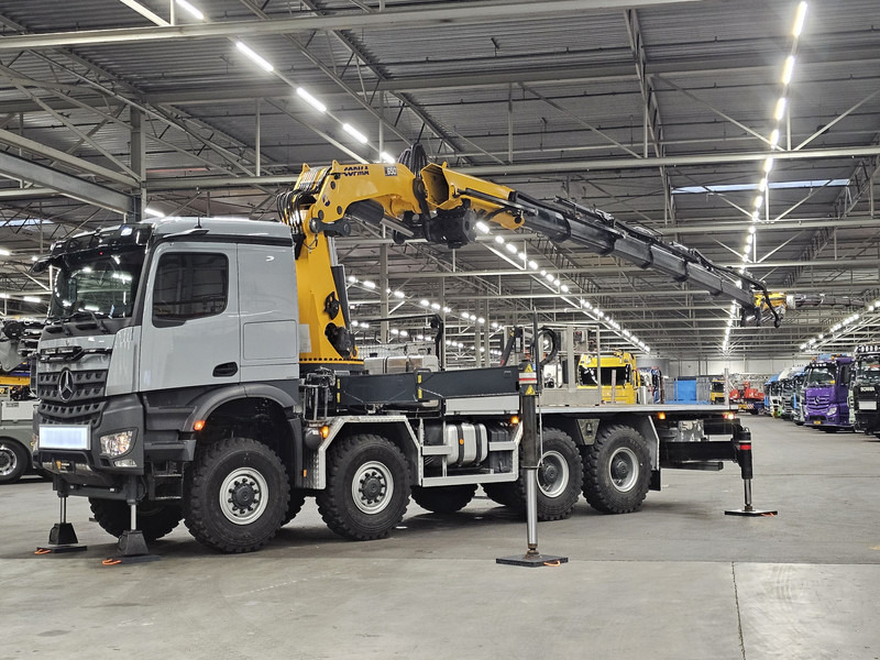 Mercedes-Benz AROCS 3253 8x8 / 65 t/m CRANE + JIB + WINCH / KRAN / GRUA - Kranbil: bilde 2 Mercedes-Benz AROCS 3253 8x8 / 65 t/m CRANE + JIB + WINCH / KRAN / GRUA - Kranbil: bilde 2