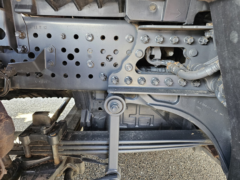 Lastebil med kabelsystem Mercedes-Benz AROCS 3345 / 6x2 / CABLE-CONTAINER SYSTEM: bilde 18