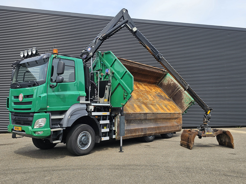 Tatra T158/II 6X6 / HMF Z CRANE + 2 SIDE TIPPER - Tippbil, Kranbil: bilde 4 Tatra T158/II 6X6 / HMF Z CRANE + 2 SIDE TIPPER - Tippbil, Kranbil: bilde 4