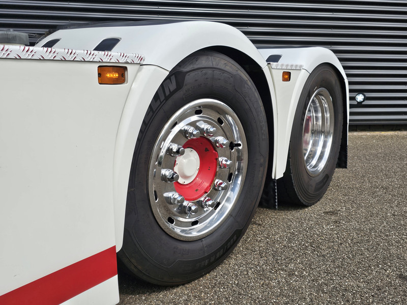 DAF XF480 / 6x2/4 / LIFT STEERING AXLE - Trekkvogn: bilde 2 DAF XF480 / 6x2/4 / LIFT STEERING AXLE - Trekkvogn: bilde 2