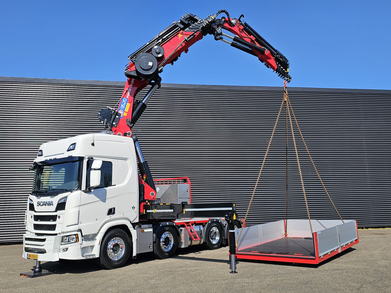 Scania R590 8x2*6 HMF 9520 + JiB + WINCH / TRACTOR / - Trekkvogn: bilde 1 Scania R590 8x2*6 HMF 9520 + JiB + WINCH / TRACTOR / - Trekkvogn: bilde 1