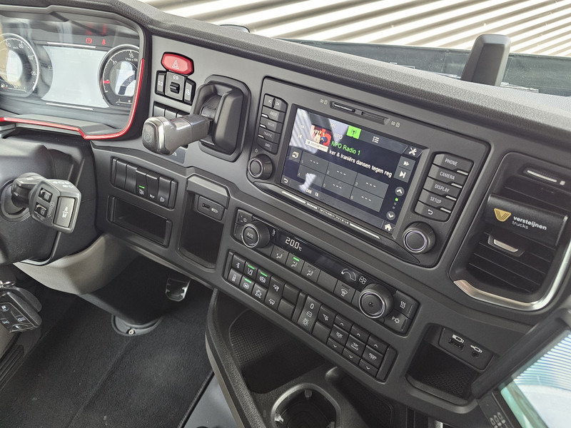 Trekkvogn Scania S520 V8 4x2 / RETARDER / FULL AIR / COMPRESSOR: bilde 16 Trekkvogn Scania S520 V8 4x2 / RETARDER / FULL AIR / COMPRESSOR: bilde 16