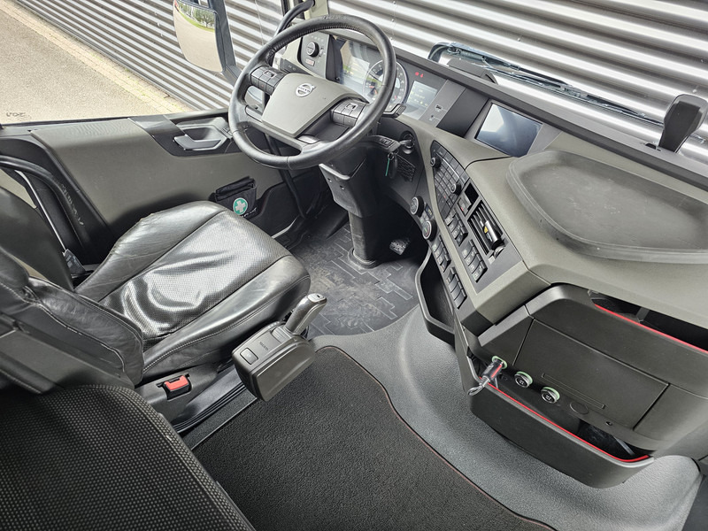 Leie Volvo FH 540 8x4 / BOOGIE LIFT / 10m3 PUTZMEISTER - CONCRETE-MIXER / BETON-MISCHER Volvo FH 540 8x4 / BOOGIE LIFT / 10m3 PUTZMEISTER - CONCRETE-MIXER / BETON-MISCHER: bilde 15