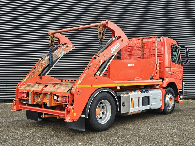 Volvo FM 330 / PORTAAL / ABSETZKIPPER - Liftdumper lastebil: bilde 2 Volvo FM 330 / PORTAAL / ABSETZKIPPER - Liftdumper lastebil: bilde 2