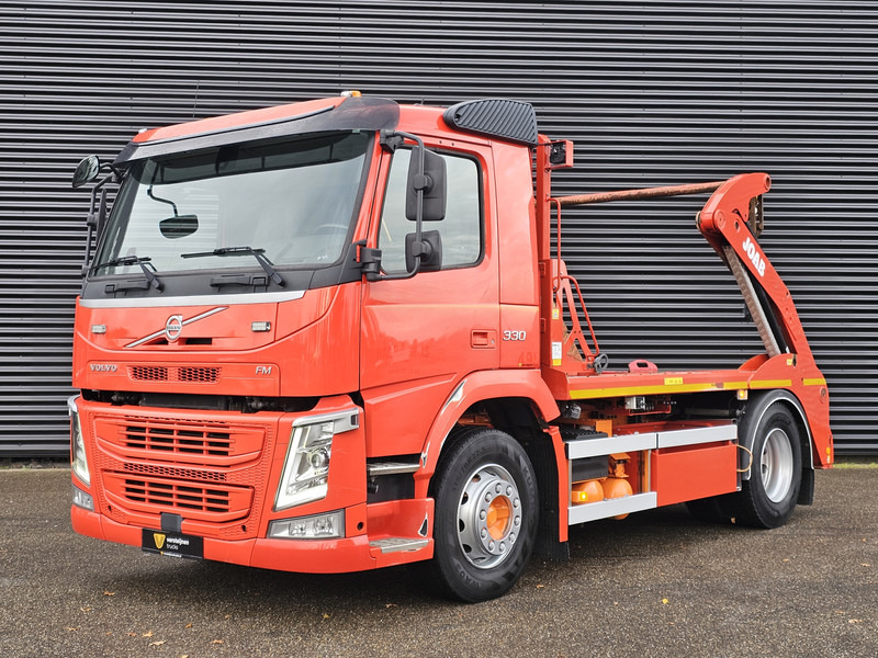 Volvo FM 330 / PORTAAL / ABSETZKIPPER - Liftdumper lastebil: bilde 1 Volvo FM 330 / PORTAAL / ABSETZKIPPER - Liftdumper lastebil: bilde 1