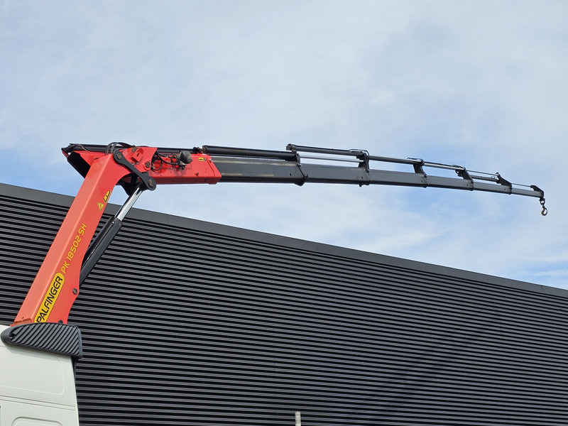 Volvo FM420 4x2 / PALFINGER 18502 - 17 mtr / CRANE / KRAN - Kranbil: bilde 4 Volvo FM420 4x2 / PALFINGER 18502 - 17 mtr / CRANE / KRAN - Kranbil: bilde 4