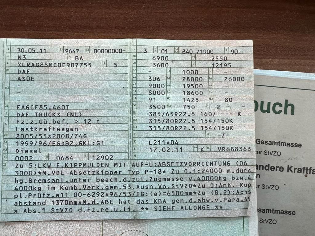 DAF CF 85.460 6X2 VDL Absetzer Top Zustand Retarder DAF CF 85.460 6X2 VDL Absetzer Top Zustand Retarder - Liftdumper lastebil: bilde 3 DAF CF 85.460 6X2 VDL Absetzer Top Zustand Retarder DAF CF 85.460 6X2 VDL Absetzer Top Zustand Retarder - Liftdumper lastebil: bilde 3