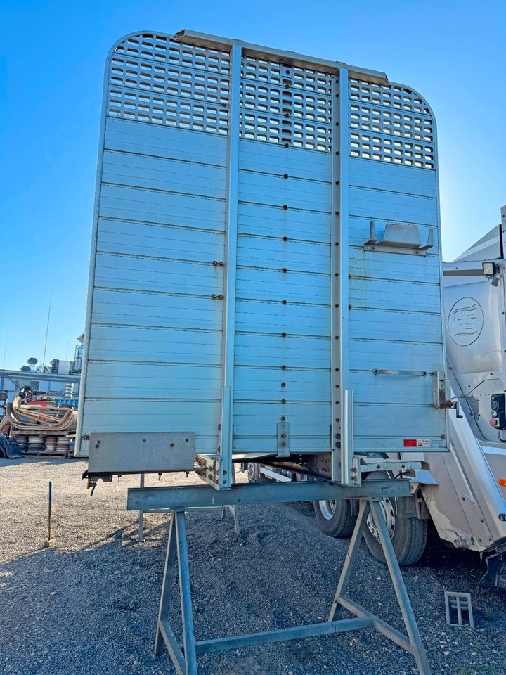 Holzwagenaufbau mit Rungen Aluminium - Kranbil: bilde 5 Holzwagenaufbau mit Rungen Aluminium - Kranbil: bilde 5