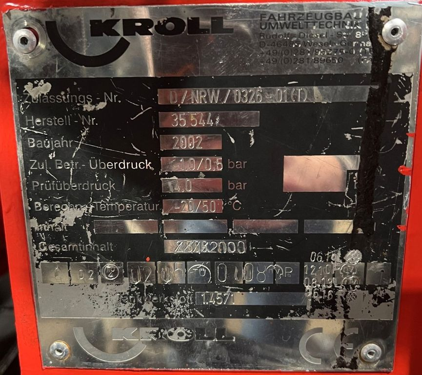 MAN 10.180 Saug & Druck & Spülwagen & Funk Euro 6 MAN 10.180 Saug & Druck & Spülwagen - Vakuum lastebil: bilde 5 MAN 10.180 Saug & Druck & Spülwagen & Funk Euro 6 MAN 10.180 Saug & Druck & Spülwagen - Vakuum lastebil: bilde 5