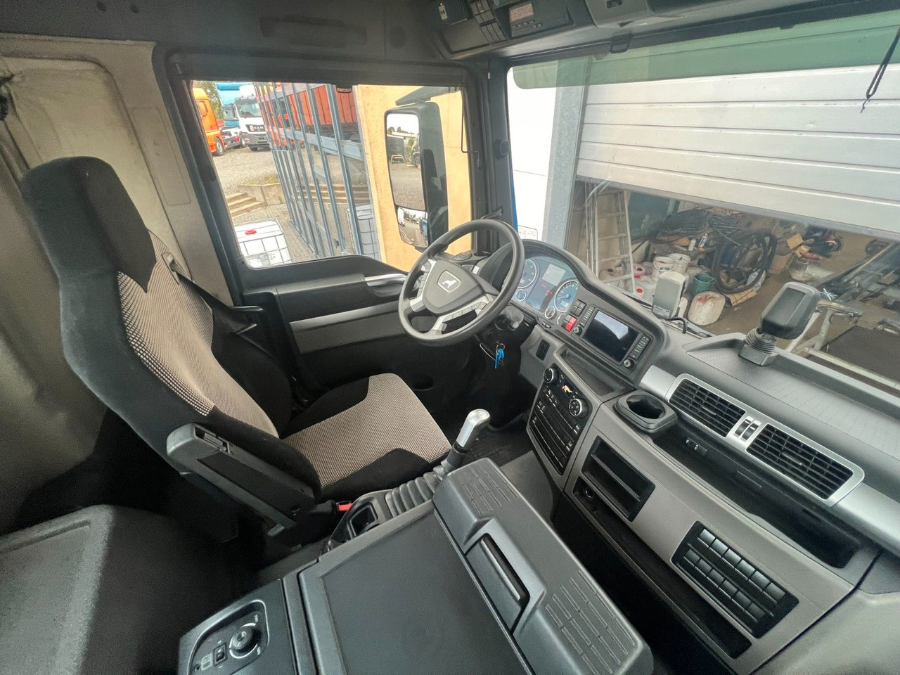 MAN 18.430 4X2 Meiller 3. Seitenkipper Top Zustand - Tippbil: bilde 5 MAN 18.430 4X2 Meiller 3. Seitenkipper Top Zustand - Tippbil: bilde 5