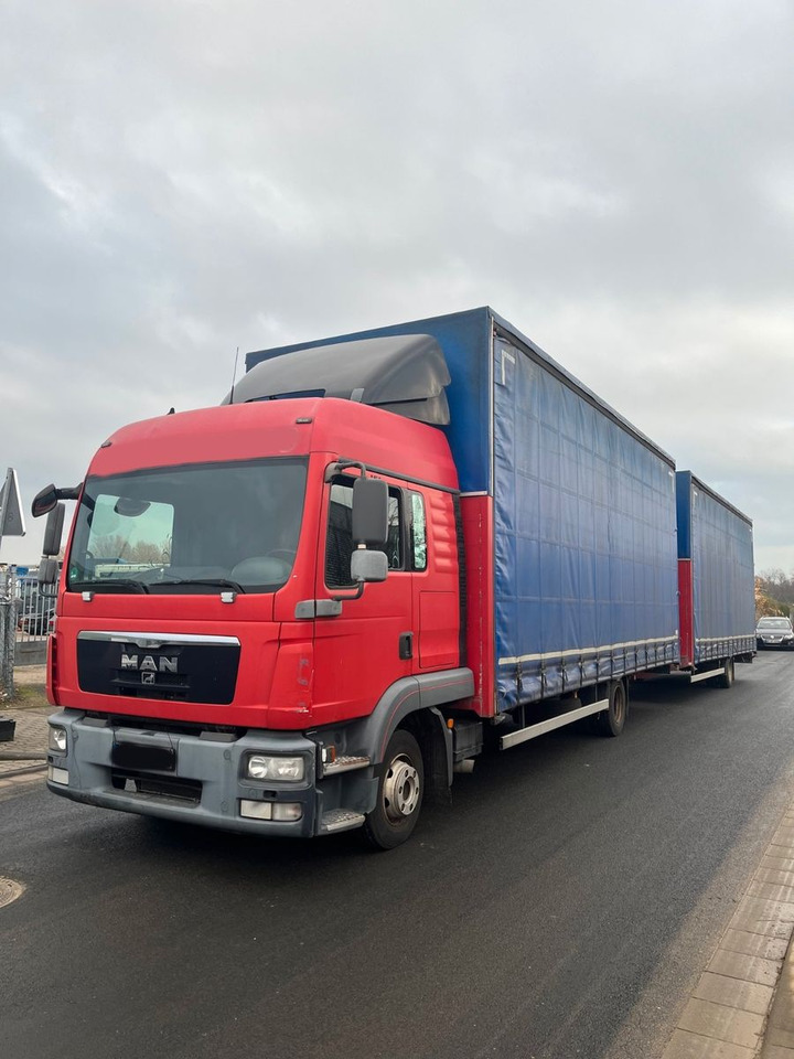 MAN 8.220 4X2 Pritschenwagen - Kapellbil: bilde 1 MAN 8.220 4X2 Pritschenwagen - Kapellbil: bilde 1