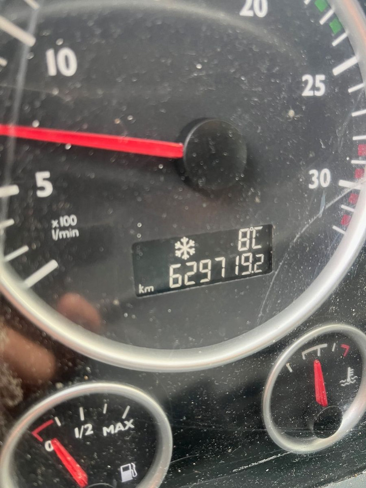 MAN 8.220 4X2 Pritschenwagen - Kapellbil: bilde 4 MAN 8.220 4X2 Pritschenwagen - Kapellbil: bilde 4