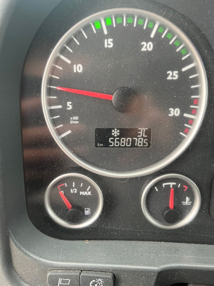 MAN 8.220 4X2 Pritschenwagen - Kapellbil: bilde 5 MAN 8.220 4X2 Pritschenwagen - Kapellbil: bilde 5