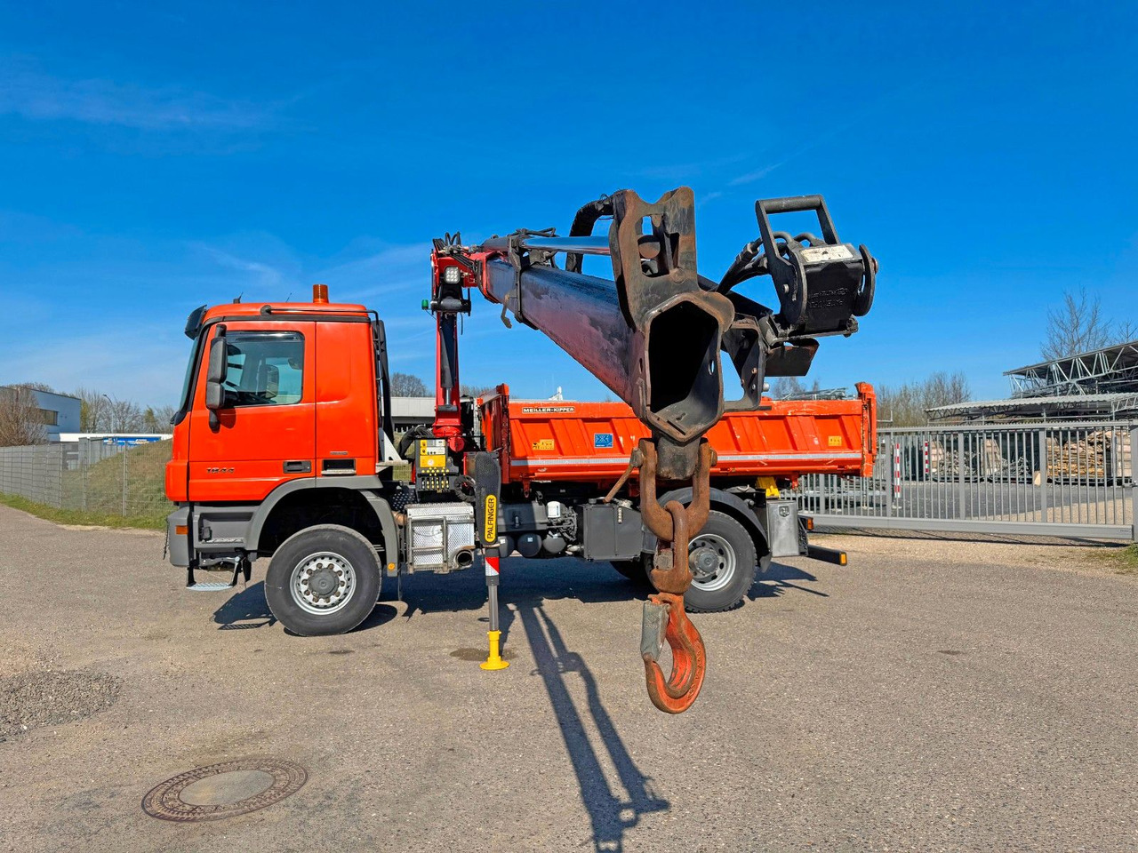Mercedes-Benz 1844 4x4 Meiller 3S Bordmatik Palfinger PK16001K - Tippbil: bilde 5 Mercedes-Benz 1844 4x4 Meiller 3S Bordmatik Palfinger PK16001K - Tippbil: bilde 5