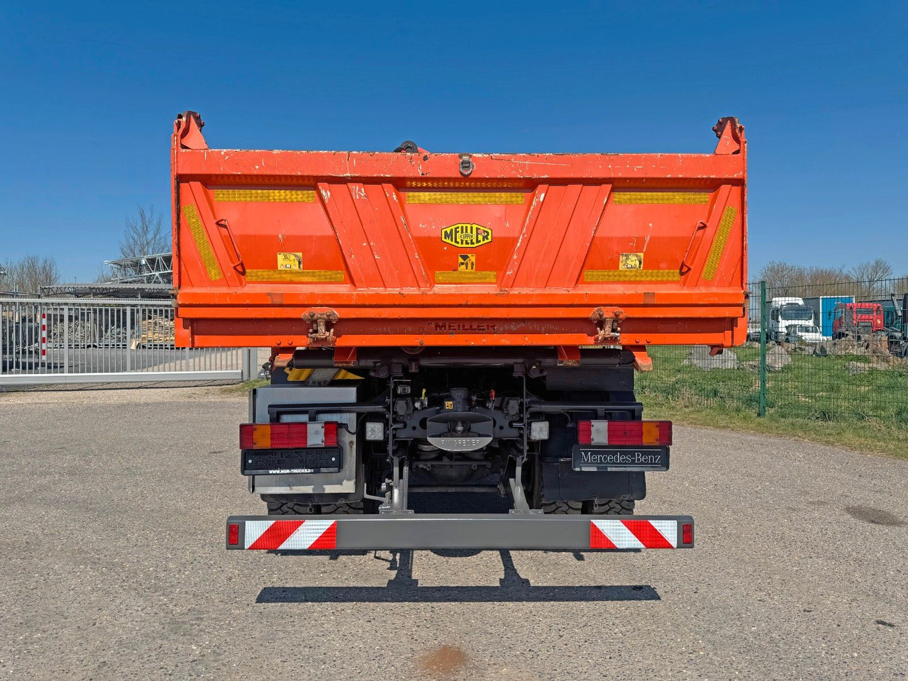 Mercedes-Benz 1844 4x4 Meiller 3S Bordmatik Palfinger PK16001K - Tippbil: bilde 4 Mercedes-Benz 1844 4x4 Meiller 3S Bordmatik Palfinger PK16001K - Tippbil: bilde 4