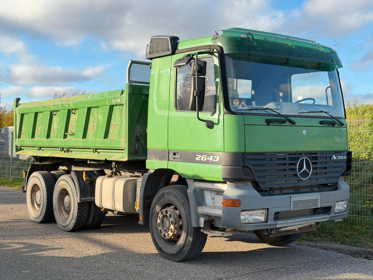 Mercedes-Benz 2643 6x4 Meiller 3S. Kipper Bordmatik | Blatt/Bl - Tippbil: bilde 4 Mercedes-Benz 2643 6x4 Meiller 3S. Kipper Bordmatik | Blatt/Bl - Tippbil: bilde 4