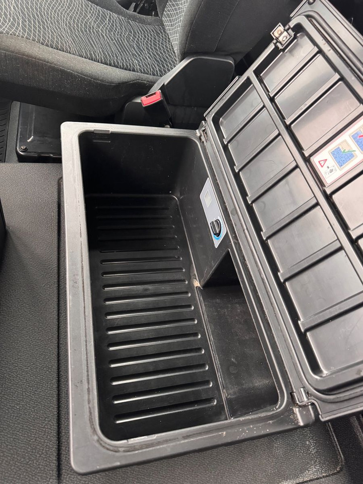 Mercedes-Benz 3748 8X4 Meiller Abroller mit Funk Top  Zustand - Krokbil: bilde 4 Mercedes-Benz 3748 8X4 Meiller Abroller mit Funk Top  Zustand - Krokbil: bilde 4