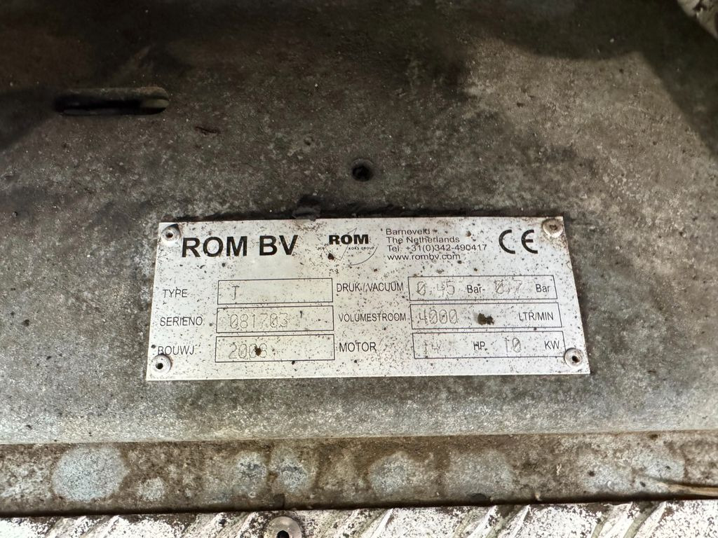 Mercedes-Benz 818 4X2 ROM Toilettenwagen Mercedes-Benz 818 4X2 ROM Toilettenwagen 6 Plätze - Vakuum lastebil: bilde 3 Mercedes-Benz 818 4X2 ROM Toilettenwagen Mercedes-Benz 818 4X2 ROM Toilettenwagen 6 Plätze - Vakuum lastebil: bilde 3