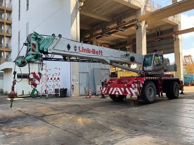 Link-Belt RTC8050-2 - Røff terreng kran: bilde 1 Link-Belt RTC8050-2 - Røff terreng kran: bilde 1