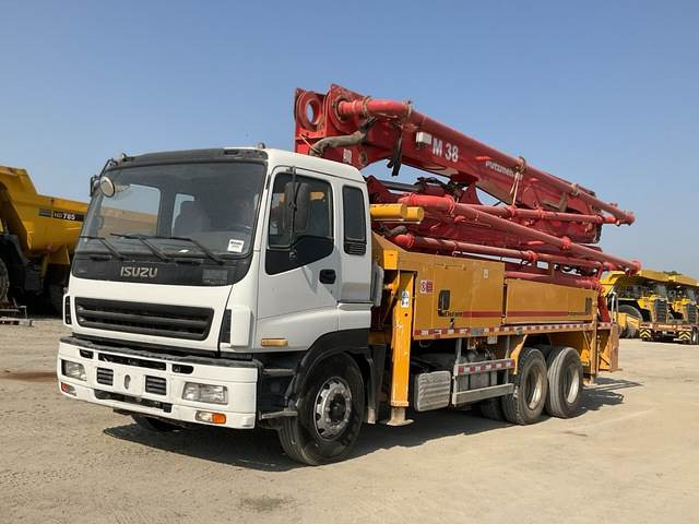 Isuzu - Betongpumpe: bilde 1 Isuzu - Betongpumpe: bilde 1