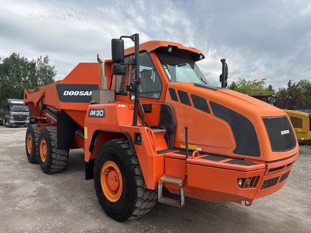 Doosan DA30 - Rammestyrt dumper: bilde 4 Doosan DA30 - Rammestyrt dumper: bilde 4