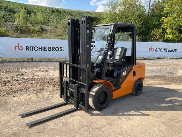 Hangcha XF35D - Dieseltruck: bilde 1 Hangcha XF35D - Dieseltruck: bilde 1