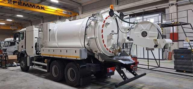MAN TGS33.400 Jetter - Vakuum lastebil: bilde 2 MAN TGS33.400 Jetter - Vakuum lastebil: bilde 2
