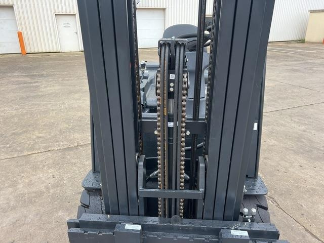 El-truck Doosan B35X-7 PLUS: bilde 15 El-truck Doosan B35X-7 PLUS: bilde 15