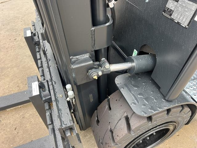 El-truck Doosan B35X-7 PLUS: bilde 17 El-truck Doosan B35X-7 PLUS: bilde 17