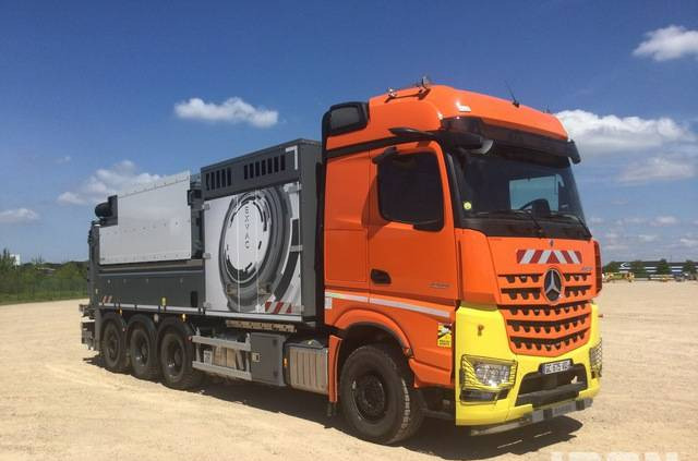 Rivard - Mercedes-Benz EXVAC - Arocs 3253 8x4 - Vakuum lastebil: bilde 2 Rivard - Mercedes-Benz EXVAC - Arocs 3253 8x4 - Vakuum lastebil: bilde 2