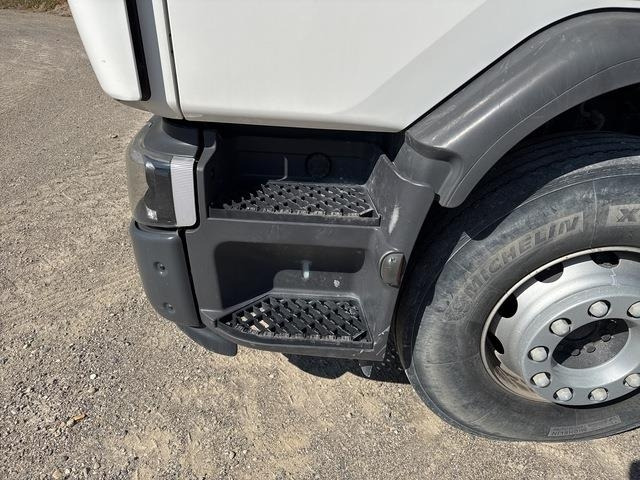 Utility-/ Spesiell maskin Renault C380: bilde 15 Utility-/ Spesiell maskin Renault C380: bilde 15