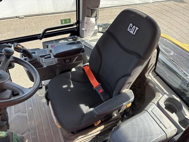 Hjullaster CAT 906: bilde 17 Hjullaster CAT 906: bilde 17