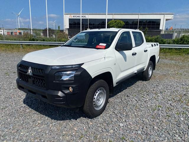 Mitsubishi L200 - Varebil: bilde 1 Mitsubishi L200 - Varebil: bilde 1
