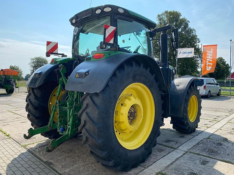 John Deere 6215R AutoPowr 50km/h - Traktor: bilde 3 John Deere 6215R AutoPowr 50km/h - Traktor: bilde 3