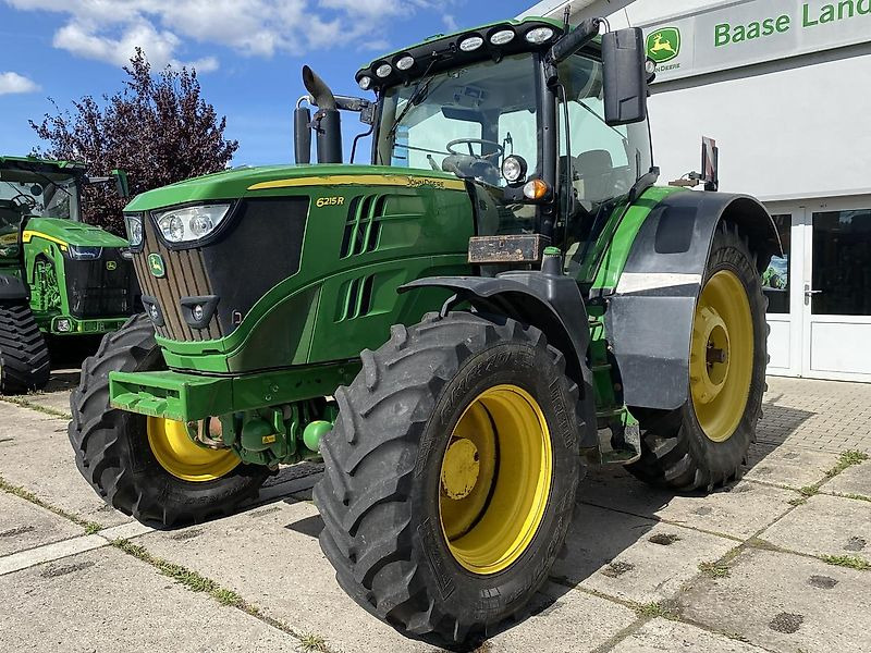 John Deere 6215R AutoPowr - Traktor: bilde 2 John Deere 6215R AutoPowr - Traktor: bilde 2