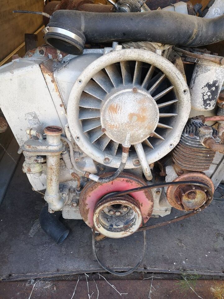 DEUTZ F8L814 - Motor: bilde 1 DEUTZ F8L814 - Motor: bilde 1