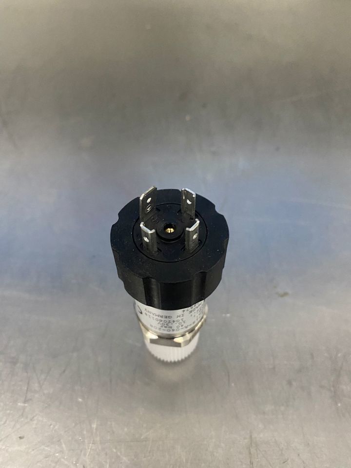 BAUER HDA 4715-A-040-208 908574  104T060118 - Sensor for Bygg og anlegg: bilde 1 BAUER HDA 4715-A-040-208 908574  104T060118 - Sensor for Bygg og anlegg: bilde 1