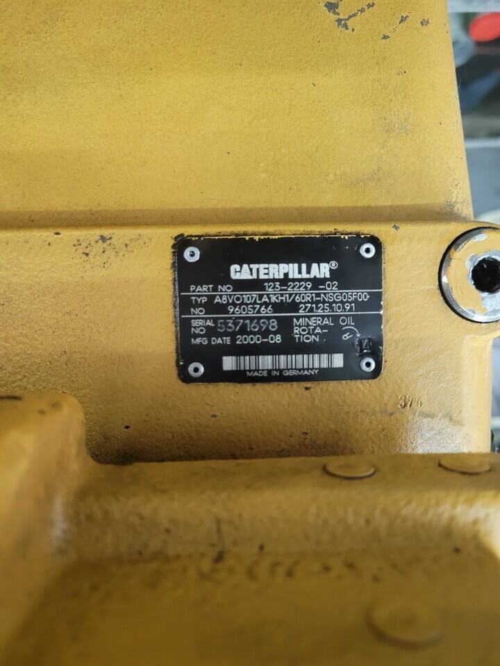 CATERPILLAR A8VO107LA1KH1/60R1-NSG05F00-9605766 - Hydraulisk pumpe for Bygg og anlegg: bilde 1 CATERPILLAR A8VO107LA1KH1/60R1-NSG05F00-9605766 - Hydraulisk pumpe for Bygg og anlegg: bilde 1