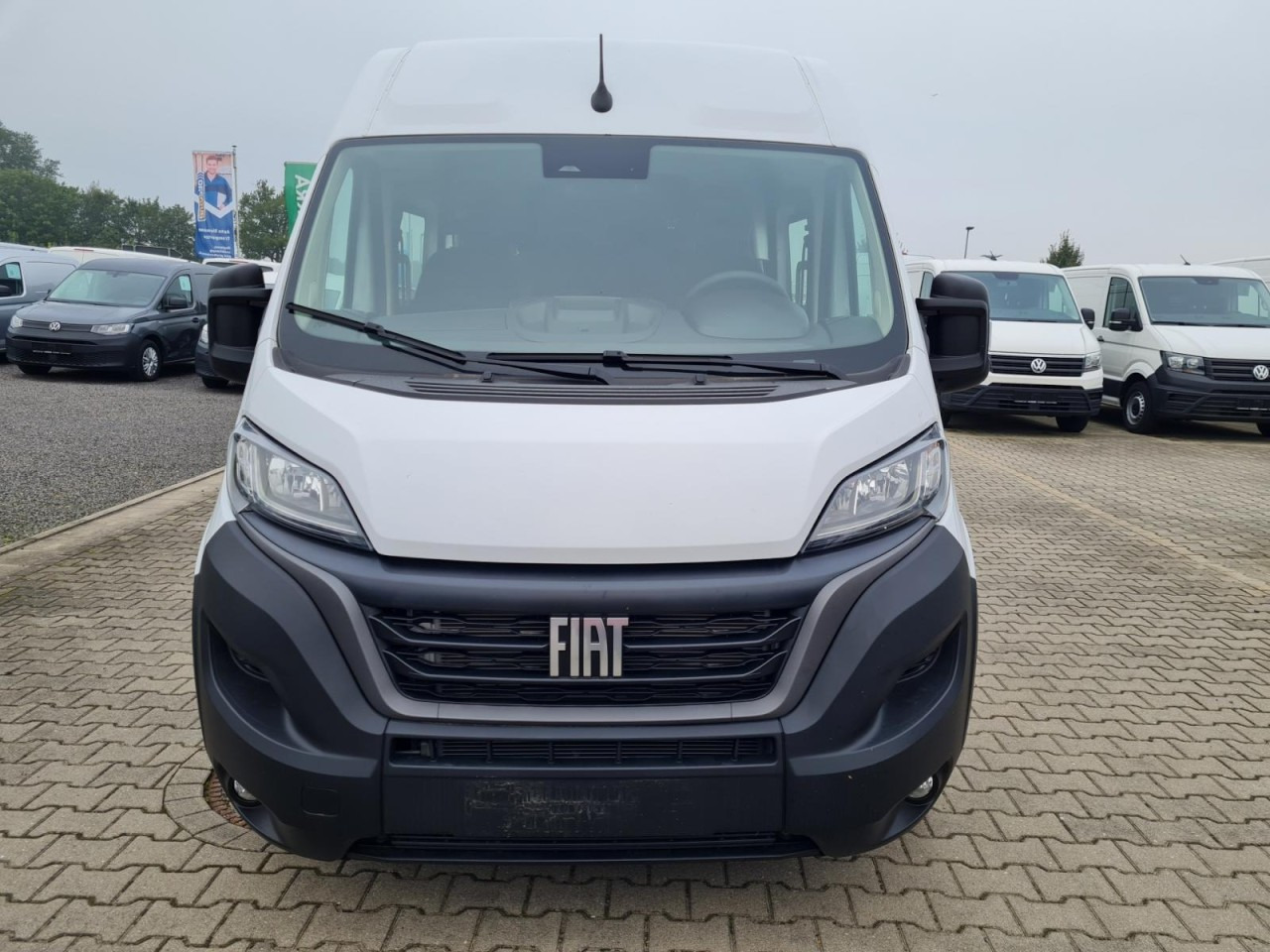 Fiat Ducato 35 Kasten Doka 7-Sitze 2x Schiebetür Maxi L2H2 - Kassebil, Varebil med dobbelt førerhus: bilde 2 Fiat Ducato 35 Kasten Doka 7-Sitze 2x Schiebetür Maxi L2H2 - Kassebil, Varebil med dobbelt førerhus: bilde 2