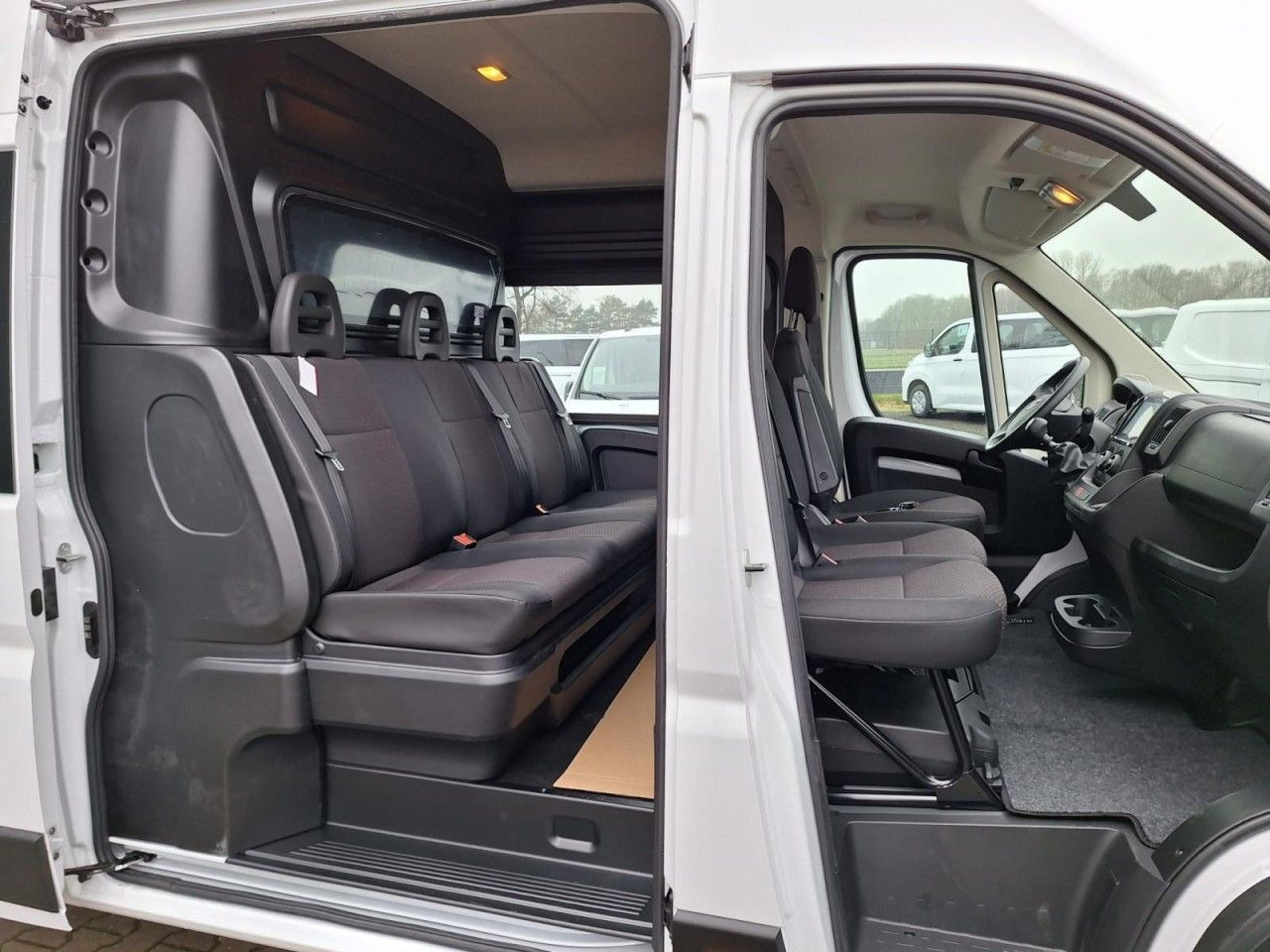 Fiat Ducato / baugl. Movano Kasten Doka mixto L4H2 - Kassebil, Varebil med dobbelt førerhus: bilde 4 Fiat Ducato / baugl. Movano Kasten Doka mixto L4H2 - Kassebil, Varebil med dobbelt førerhus: bilde 4